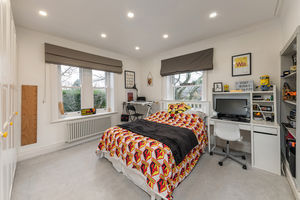 Photo 16- click for photo gallery